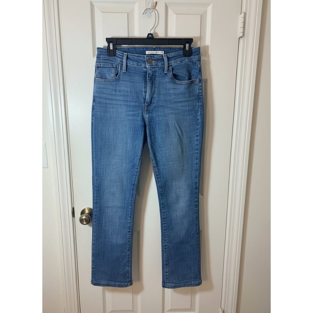 Levi's 725 High Rise Bootcut‎ Jeans Size 28 Cropped/Petite